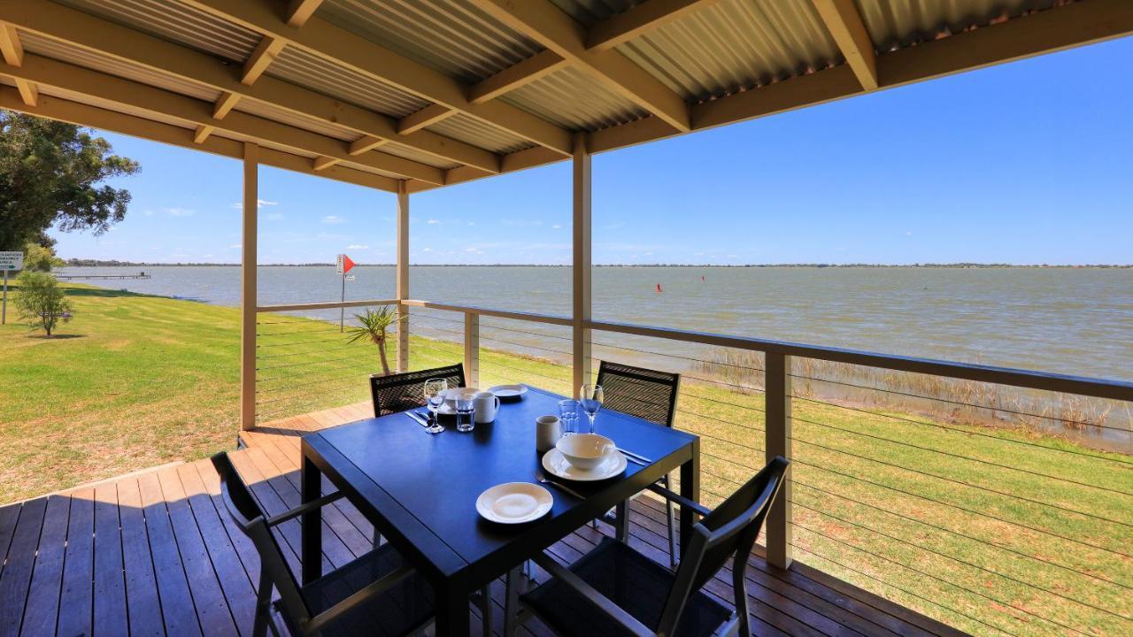Lake Boga Caravan Park מראה חיצוני תמונה