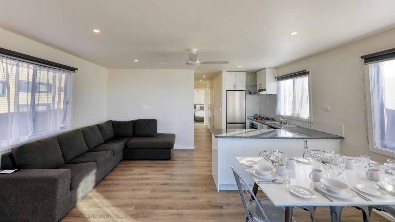 Lake Boga Caravan Park מראה חיצוני תמונה